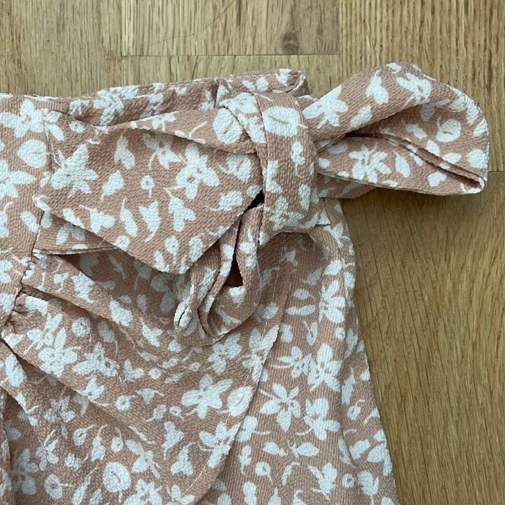 Shein Ruffle Skirt - Picture 2 of 4